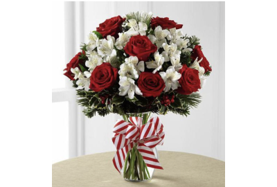 "The Magic of Christmas Flowers: A Guide to Festive Floral Arrangements"
