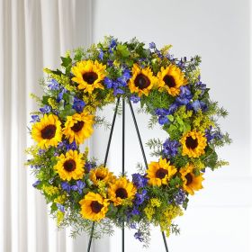 Bright Rays Wreath