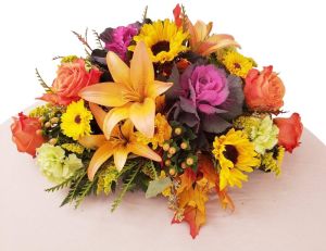 Tones of Home Centerpiece