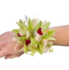 Sweet Innocence Corsage